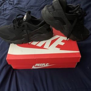 Nike Huaraches